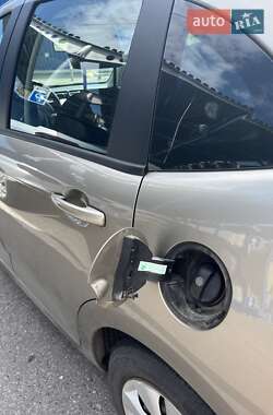 Хэтчбек Citroen C3 2011 в 