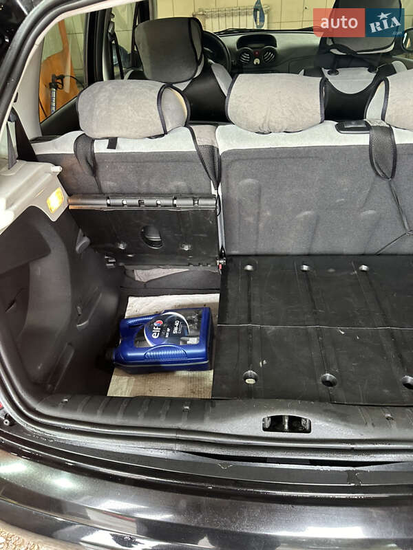 Хэтчбек Citroen C3 2003 в Харькове