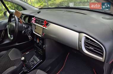 Хэтчбек Citroen C3 2016 в 
