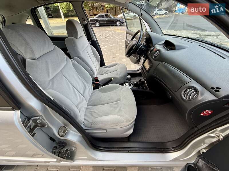 Хэтчбек Citroen C3 2005 в Одессе