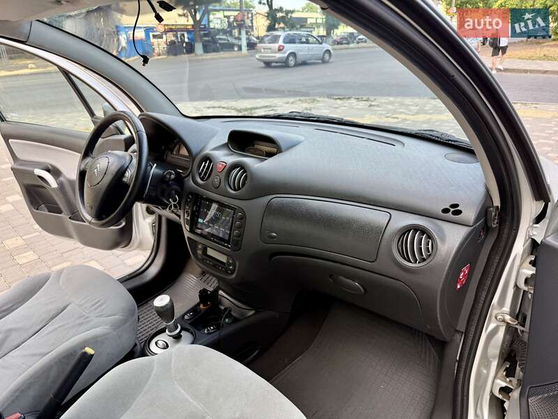 Хэтчбек Citroen C3 2005 в Одессе