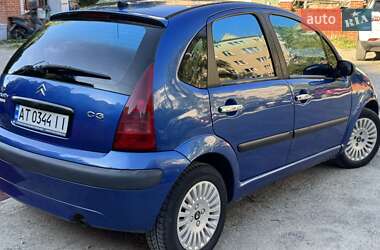 Хэтчбек Citroen C3 2003 в 