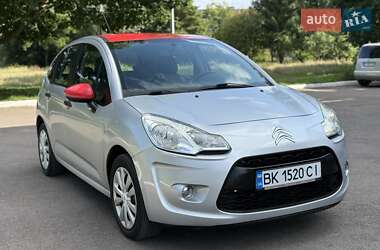 Хэтчбек Citroen C3 2010 в 