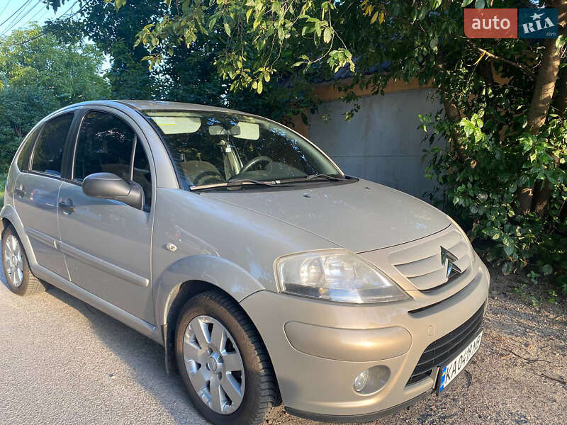 Хэтчбек Citroen C3 2008 в Киеве
