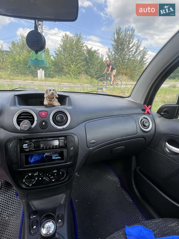 Хэтчбек Citroen C3 2007 в Киеве