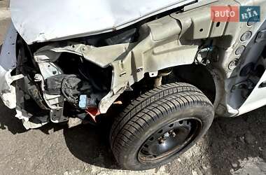 Хэтчбек Citroen C3 2005 в 