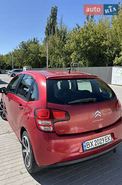 Хэтчбек Citroen C3 2011 в 