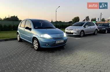 Хэтчбек Citroen C3 2002 в 