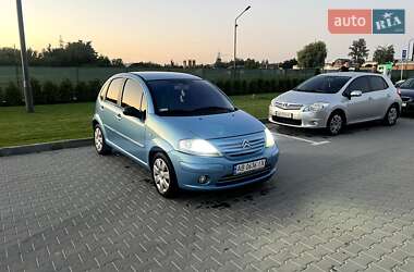 Хэтчбек Citroen C3 2002 в 
