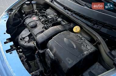 Хэтчбек Citroen C3 2002 в 