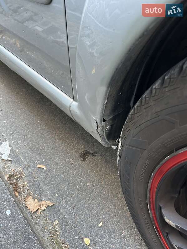 Хетчбек Citroen C3 2007 в Івано-Франківську фото 8 Хетчбек Citroen C3 2007 в Івано-Франківську