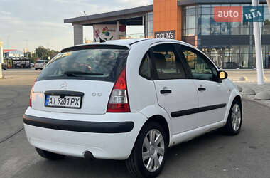 Хэтчбек Citroen C3 2007 в 