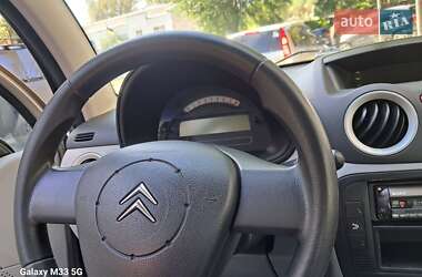 Хэтчбек Citroen C3 2005 в 