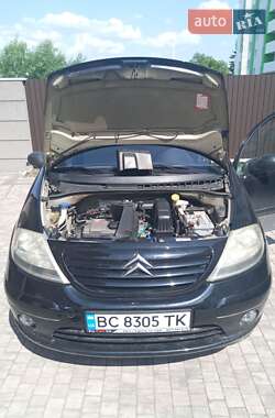 Хэтчбек Citroen C3 2005 в Львове