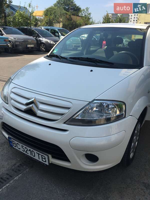 Хэтчбек Citroen C3 2009 в Львове