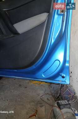 Хэтчбек Citroen C3 2010 в 