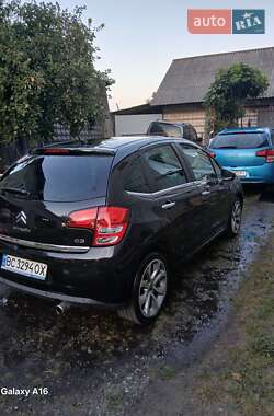 Хэтчбек Citroen C3 2009 в 