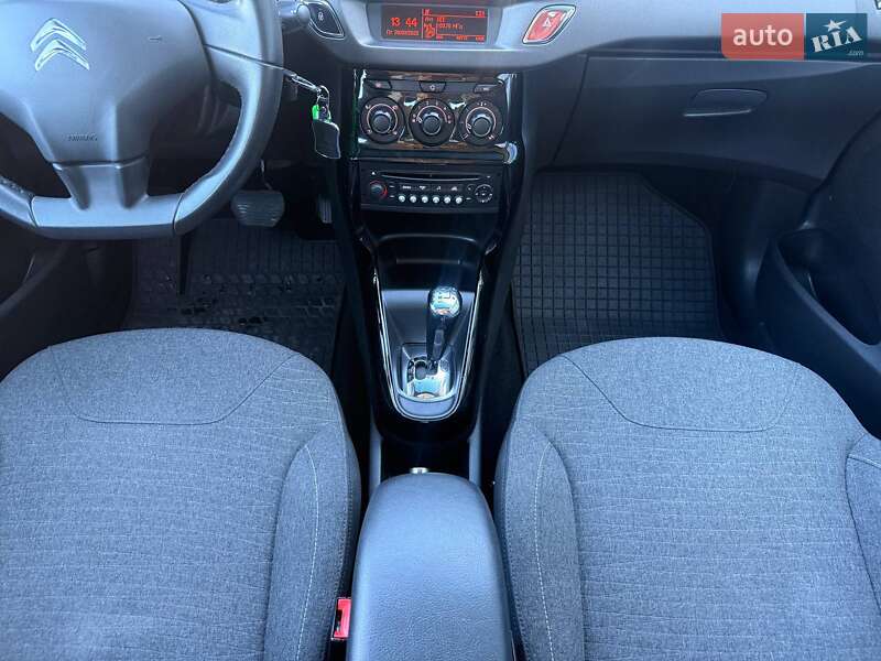 Хетчбек Citroen C3 2015 в Рівному фото 43 Хетчбек Citroen C3 2015 в Рівному