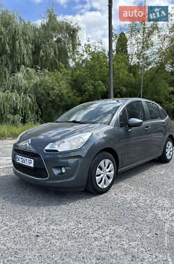 Хэтчбек Citroen C3 2012 в 