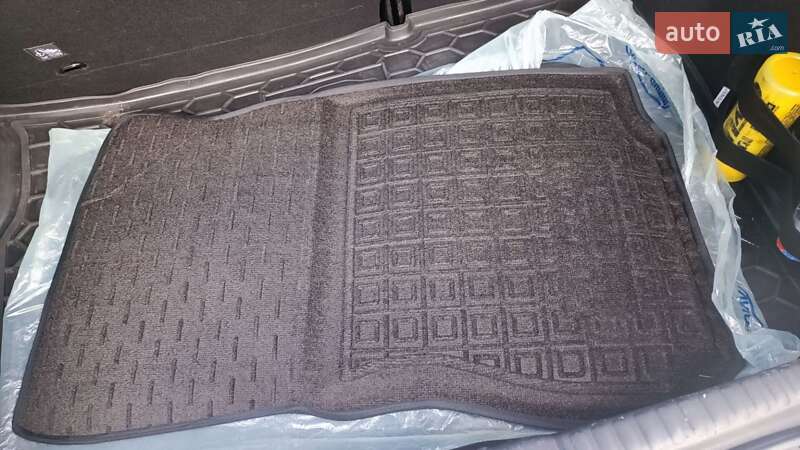 Хэтчбек Citroen C3 2019 в Лубнах фото 25 Хэтчбек Citroen C3 2019 в Лубнах