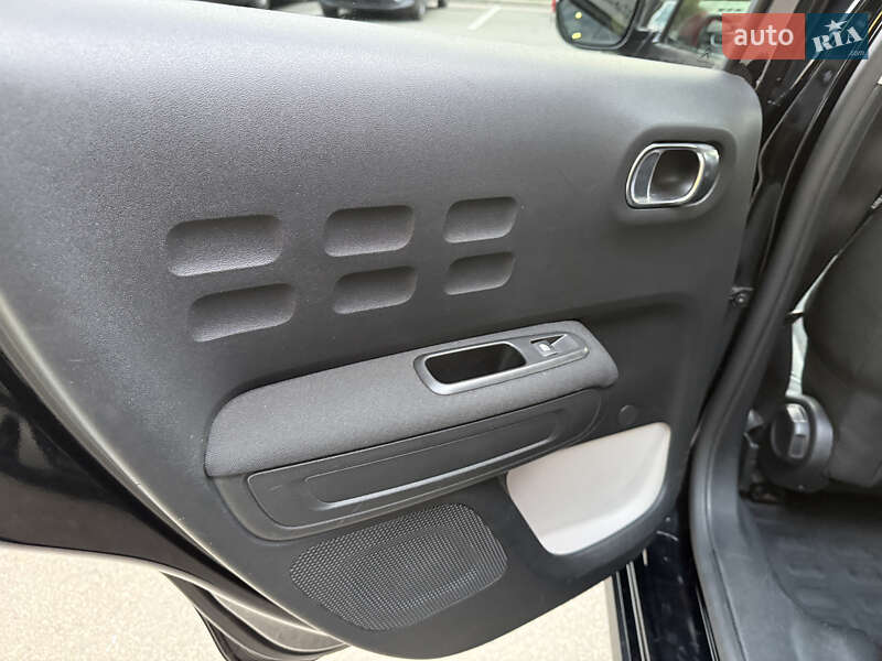 Хетчбек Citroen C3 2018 в Дніпрі фото 23 Хетчбек Citroen C3 2018 в Дніпрі