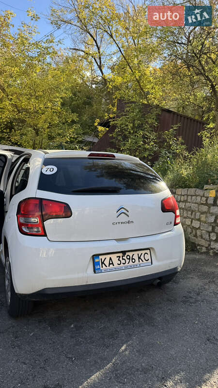 Хэтчбек Citroen C3 2012 в Киеве