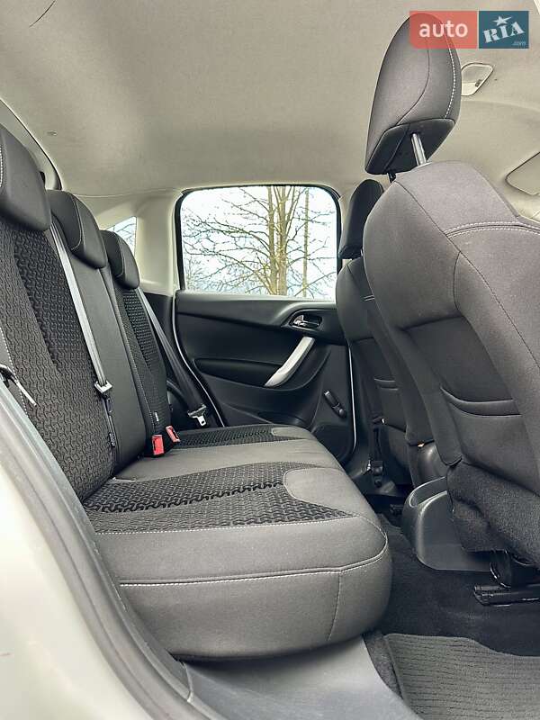 Хэтчбек Citroen C3 2011 в Бурштыне фото 24 Хэтчбек Citroen C3 2011 в Бурштыне