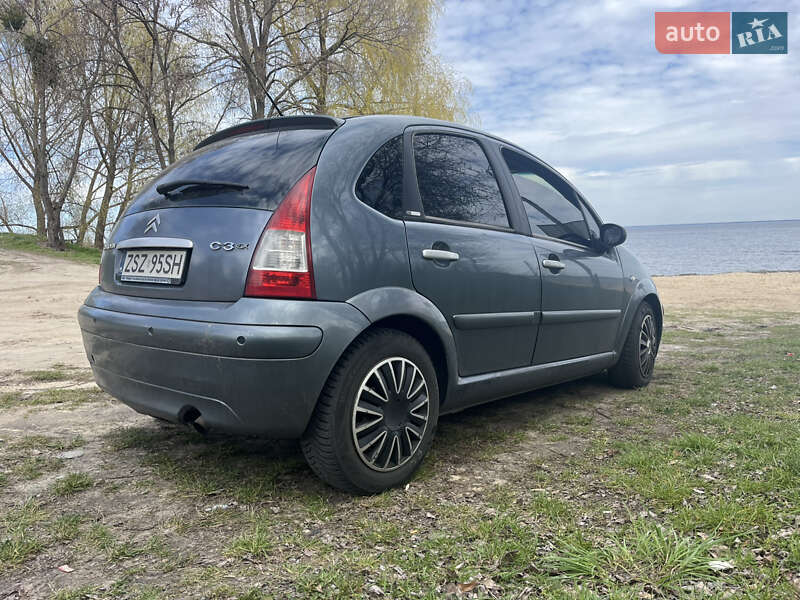 Хэтчбек Citroen C3 2005 в Шепетовке фото 27 Хэтчбек Citroen C3 2005 в Шепетовке