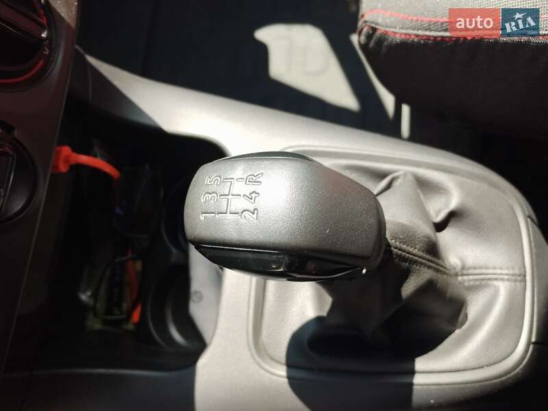 Хетчбек Citroen C3 2018 в Черкасах