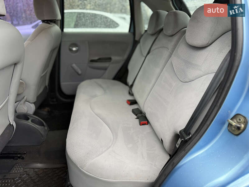 Хэтчбек Citroen C3 2006 в Харькове фото 37 Хэтчбек Citroen C3 2006 в Харькове