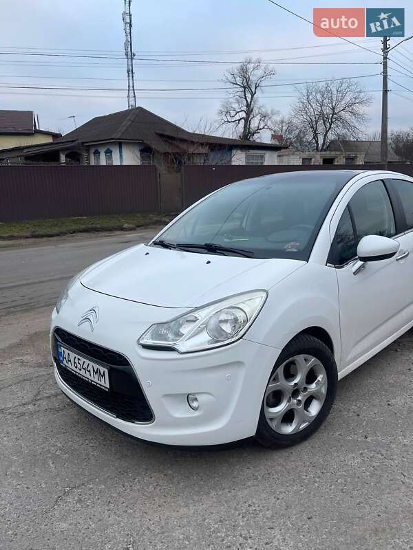 Хэтчбек Citroen C3 2010 в Киеве фото 12 Хэтчбек Citroen C3 2010 в Киеве