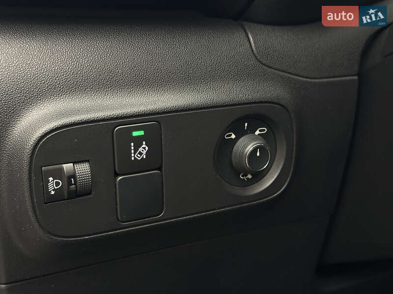 Хэтчбек Citroen C3 2018 в Киеве