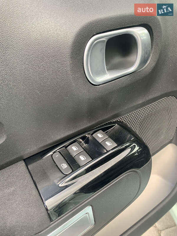 Хэтчбек Citroen C3 2017 в Киеве