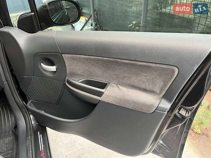 Хетчбек Citroen C3 2008 в Дніпрі фото 20 Хетчбек Citroen C3 2008 в Дніпрі