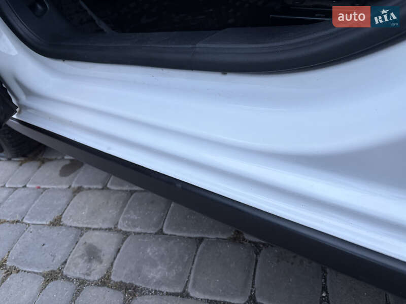 Хэтчбек Citroen C3 2017 в Горишних Плавнях