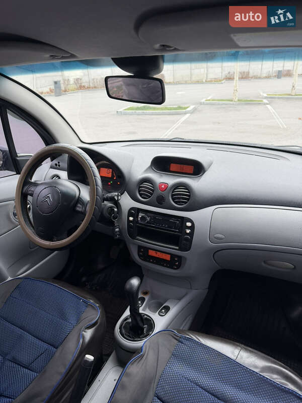 Хэтчбек Citroen C3 2004 в Днепре