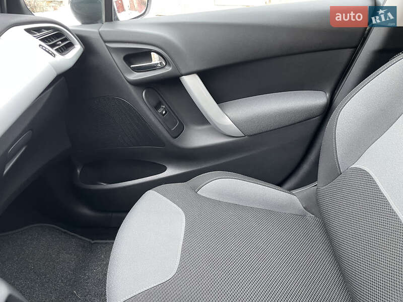 Хэтчбек Citroen C3 2012 в Умани фото 24 Хэтчбек Citroen C3 2012 в Умани