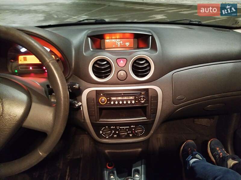 Хэтчбек Citroen C3 2005 в Киеве фото 29 Хэтчбек Citroen C3 2005 в Киеве