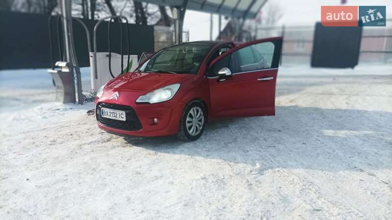 Хэтчбек Citroen C3 2012 в Хмельницком