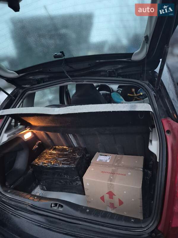 Хетчбек Citroen C3 2004 в Черкасах