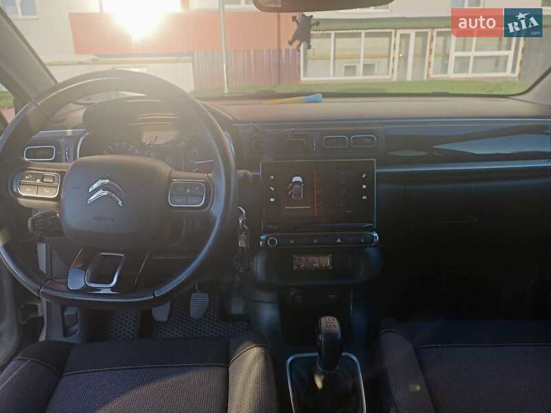 Хэтчбек Citroen C3 2019 в Киеве фото 9 Хэтчбек Citroen C3 2019 в Киеве