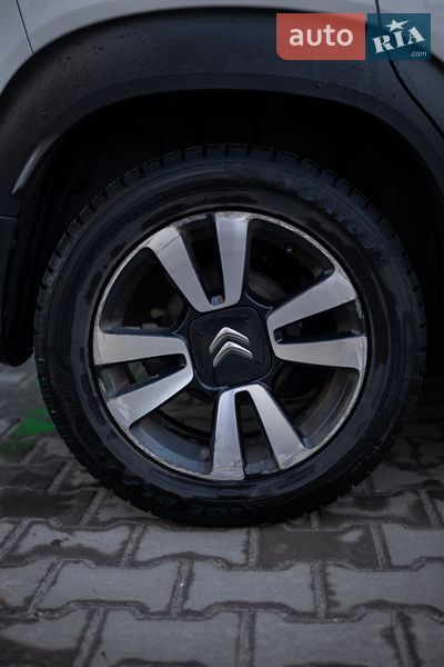 Хэтчбек Citroen C3 2019 в Киеве