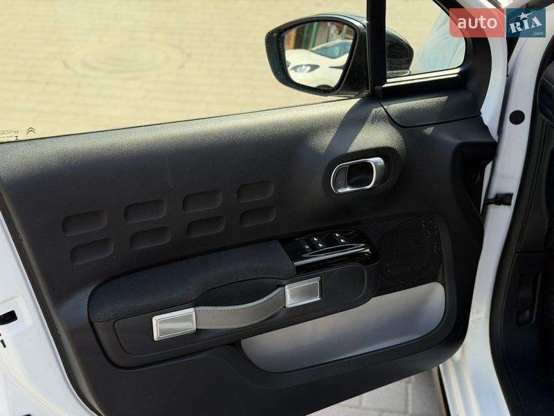 Хэтчбек Citroen C3 2018 в Житомире фото 21 Хэтчбек Citroen C3 2018 в Житомире