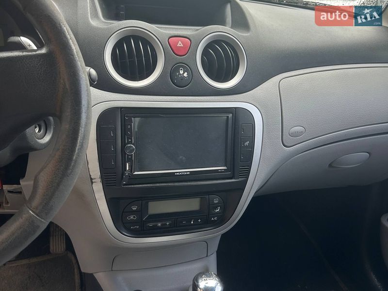 Хэтчбек Citroen C3 2007 в Ивано-Франковске