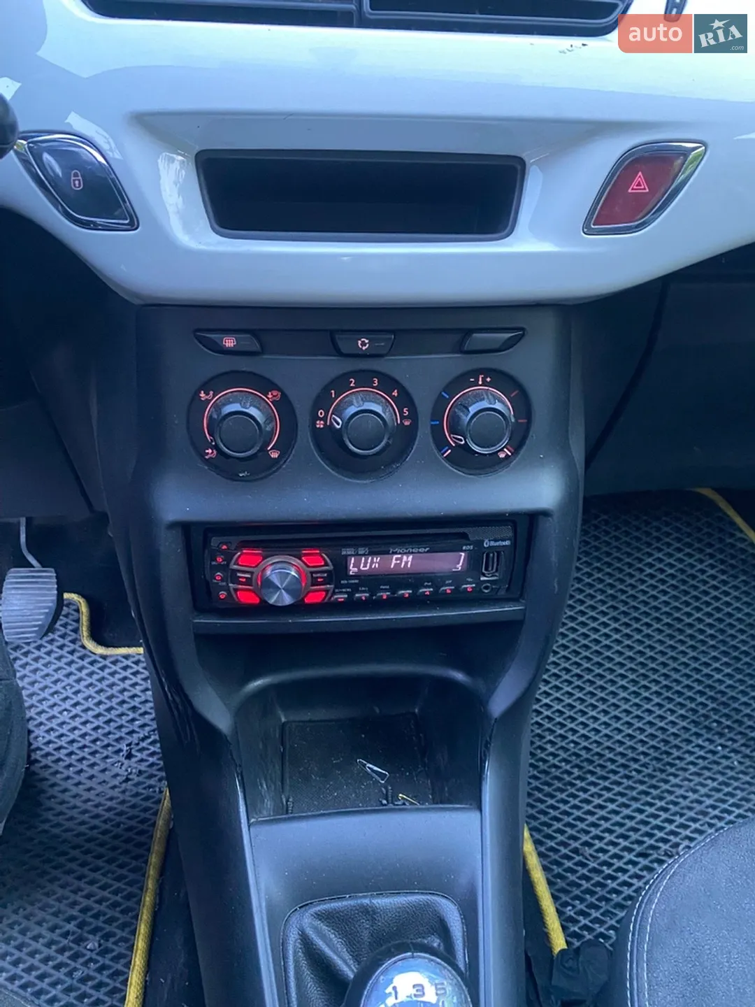 2011 Citroen C3 - мініатюра 8