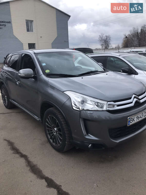 Позашляховик / Кросовер Citroen C4 Aircross 2013 в Черкасах фото 5 Позашляховик / Кросовер Citroen C4 Aircross 2013 в Черкасах