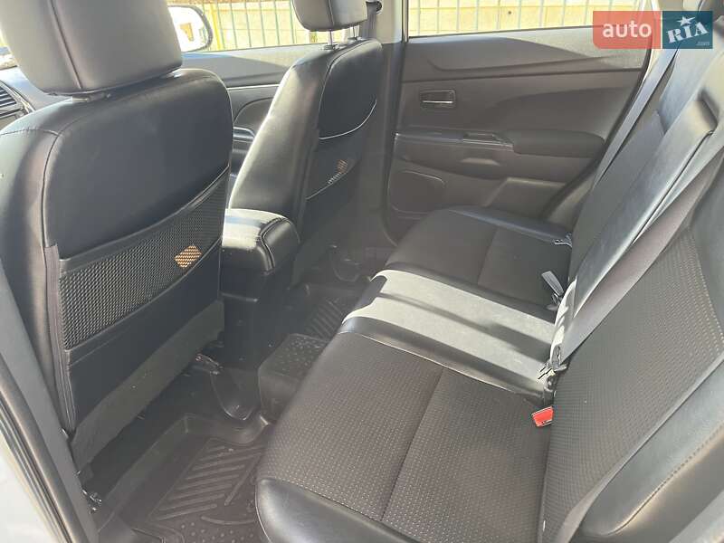 Позашляховик / Кросовер Citroen C4 Aircross 2013 в Самборі фото 11 Позашляховик / Кросовер Citroen C4 Aircross 2013 в Самборі