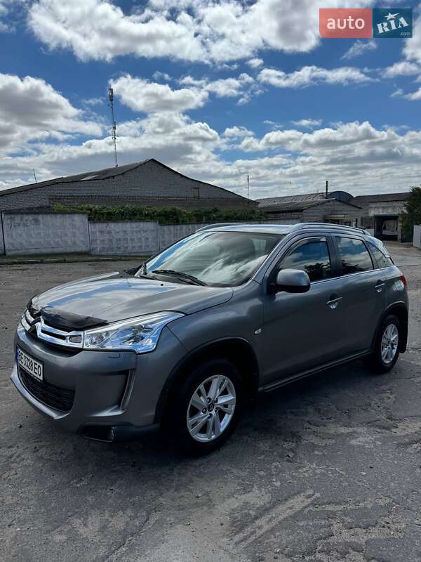 Внедорожник / Кроссовер Citroen C4 Aircross 2012 в Вознесенске