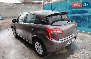 Внедорожник / Кроссовер Citroen C4 Aircross 2013 в 