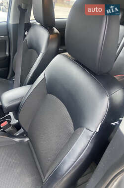 Внедорожник / Кроссовер Citroen C4 Aircross 2014 в 